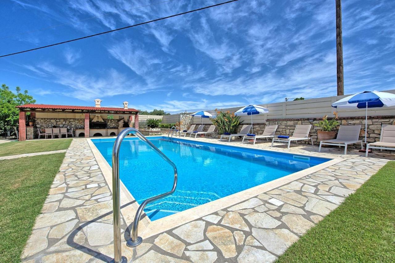 Acharavi Beach Villa By Posarellivillas Exterior foto